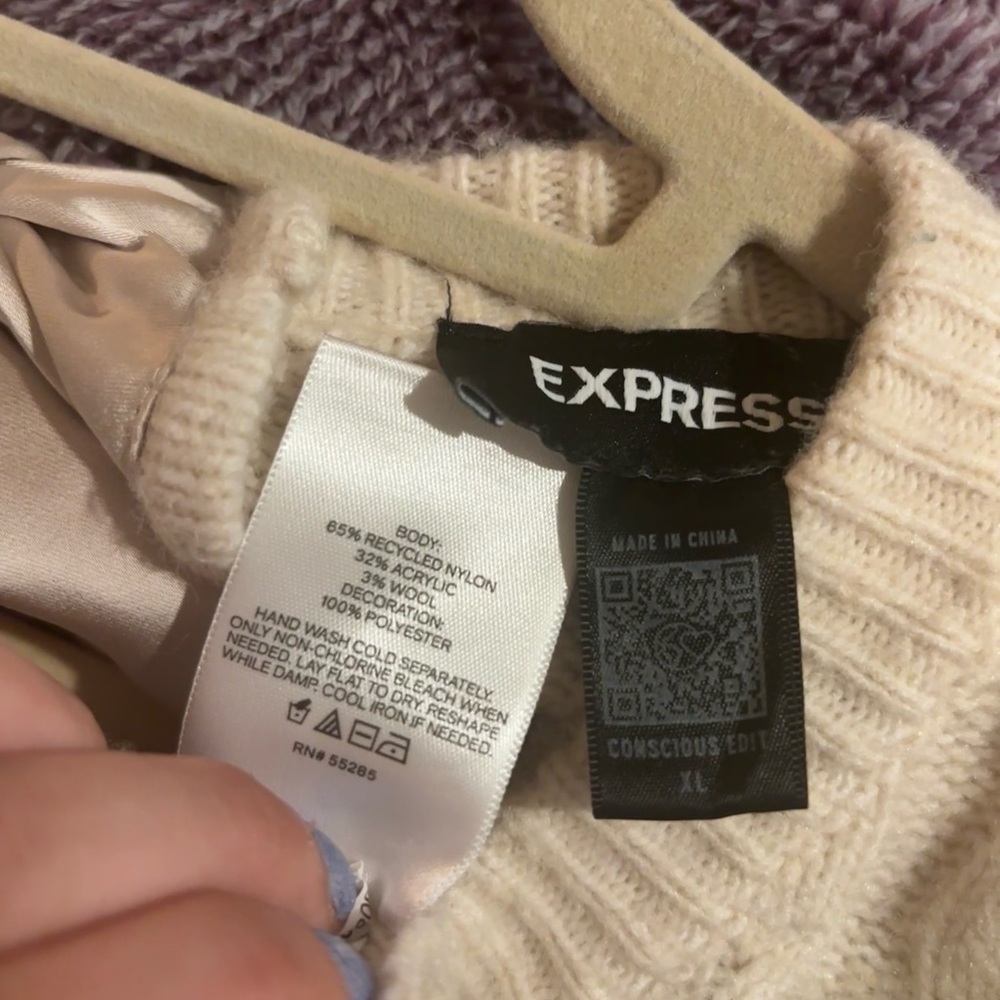Express Cream Tie-In-Back Knit Sweater - XL - Picture 15 of 15